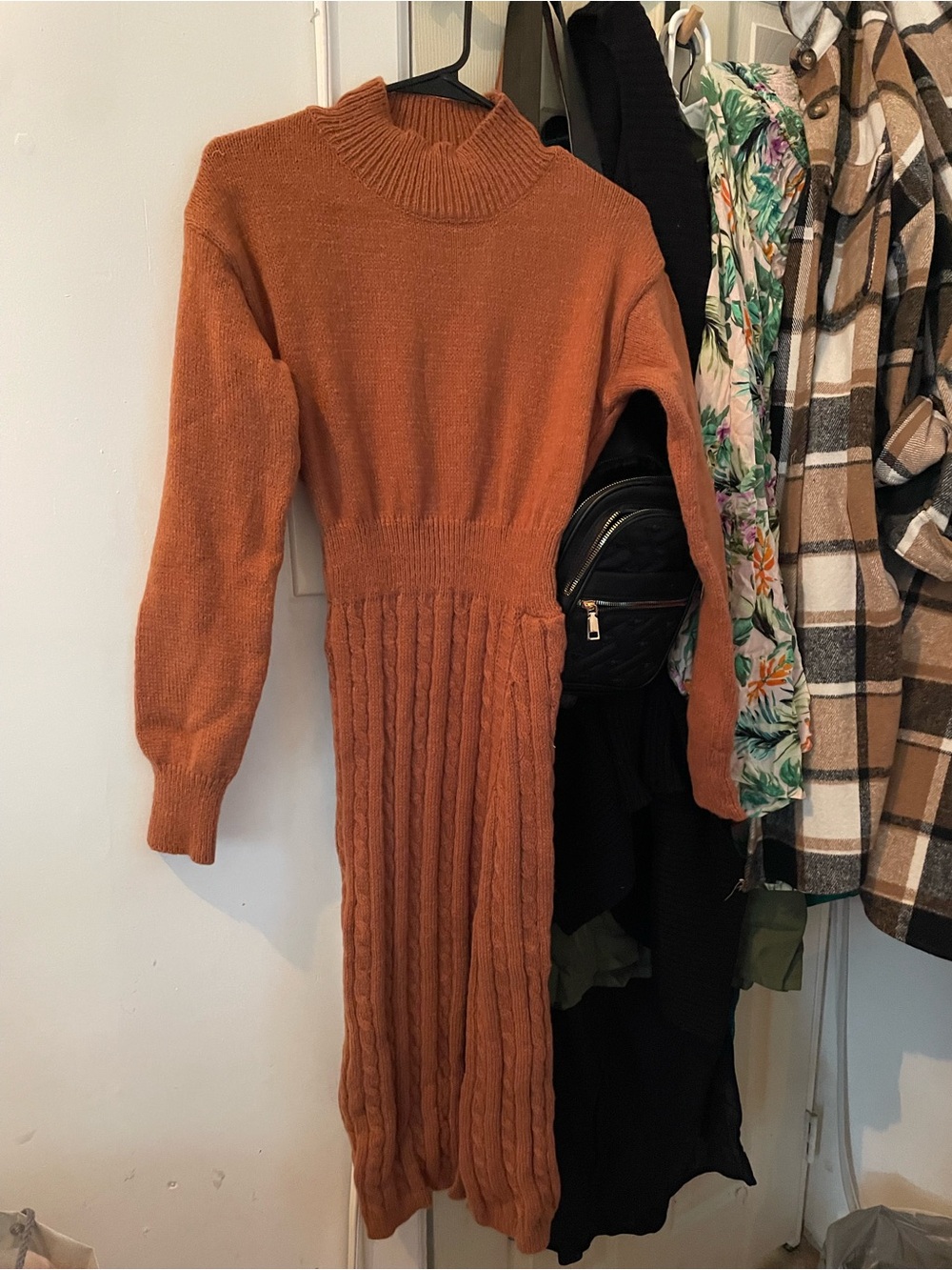SHEIN Rust Ribbed Knit Long Sleeve Midi Dress